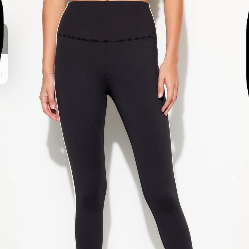 Spiritual Gangster Classic Black Leggings